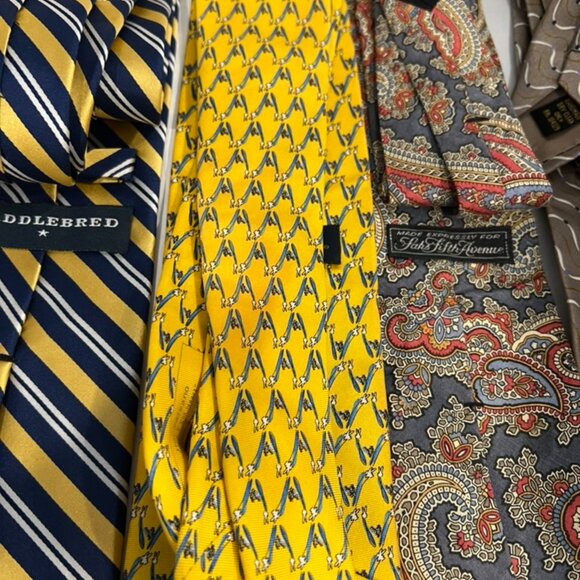 Vintage Lot of 9 Silk & Polyester Browns Yellow Ties Saks Bill Blass More - Picture 9 of 10